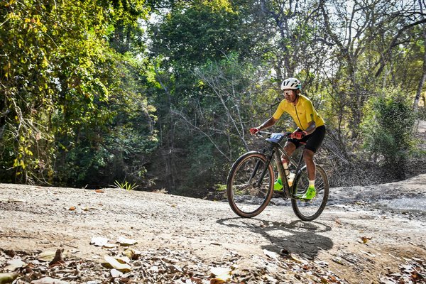 Welche Radfahrtechniken verbessern die Effizienz beim Sportfahrradfahren?